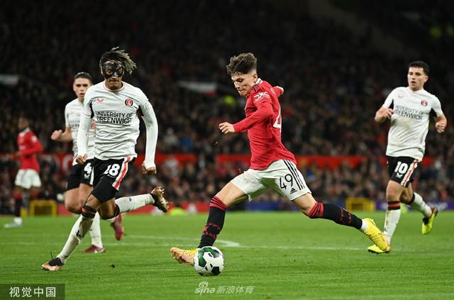 杜布拉夫卡：德国本可能进我们更多球，而我们却只有一次机会